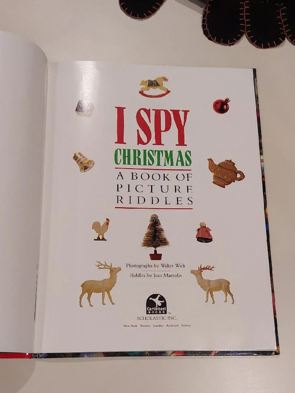 Scholastic spy christmas